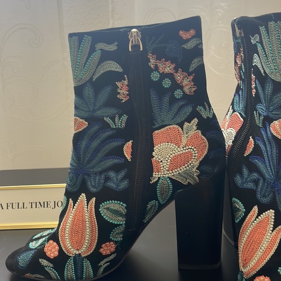 Rebecca Mink off embroidery bootie. - Picture 3 of 5